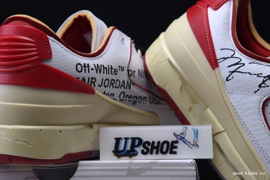 DJ4375-106 Low White DJ4375-106 Red O-W Retro Air SP Jordan 2 0421